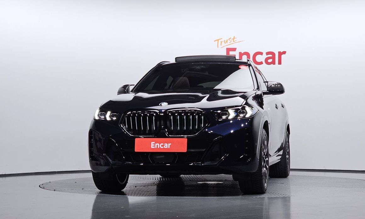 BMW X6 xDrive40i M Sport, 2025