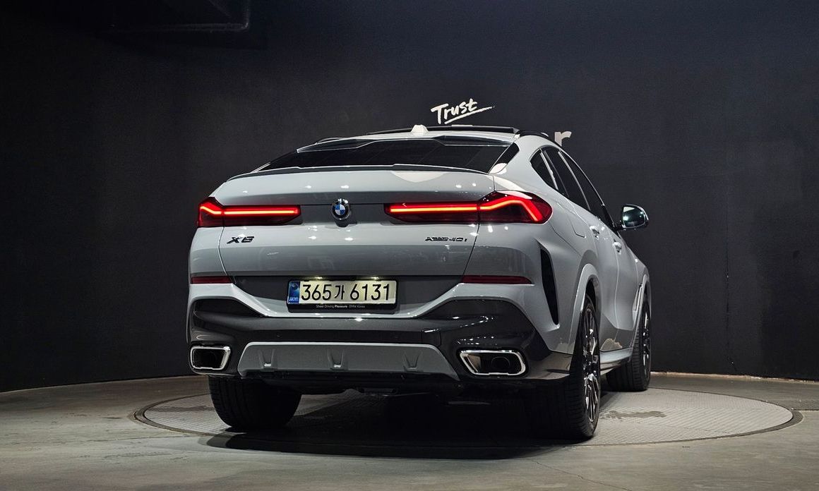 BMW X6 xDrive40i M Sport, 2025