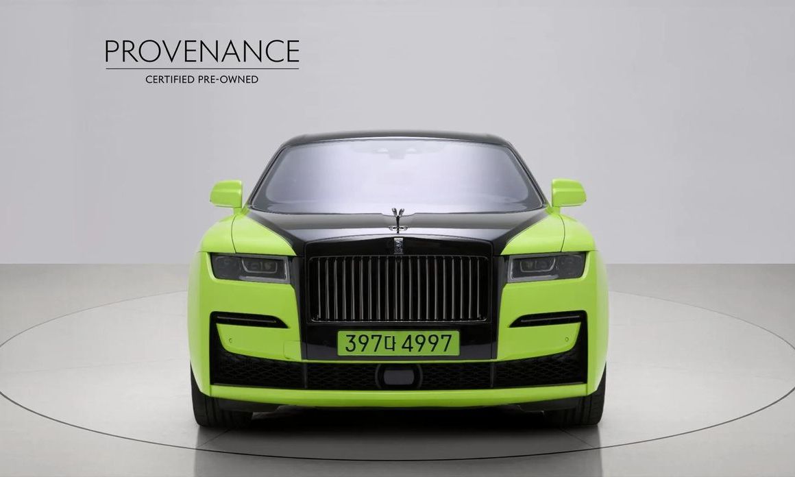 Rolls-Royce Ghost 6.7 V12 Black Badge, 2024
