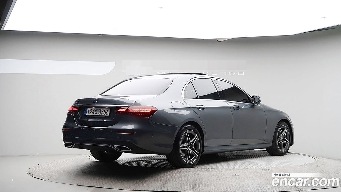 Mercedes-Benz E-Class E250 AMG Line, 2023