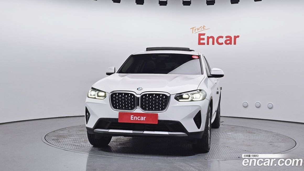 BMW X4 xDrive20i xLine, 2022