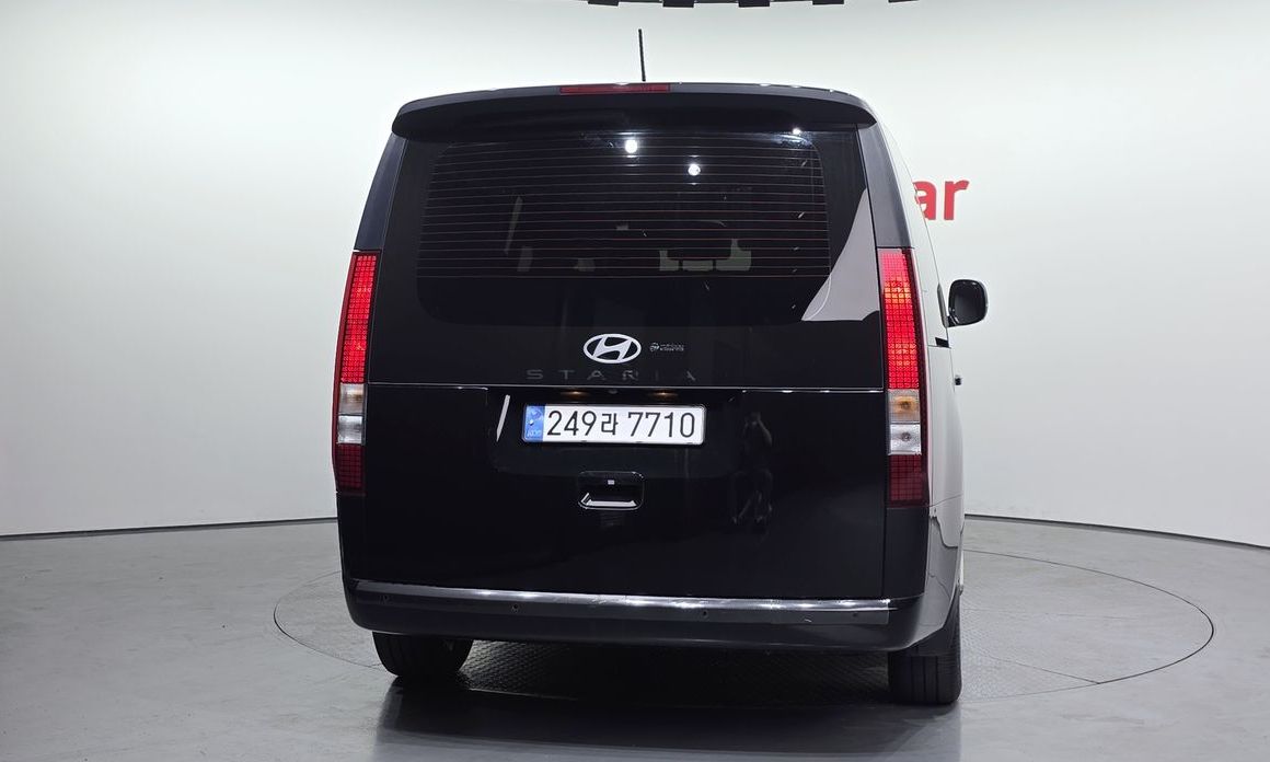 Hyundai Staria Tourer 9-Seater, 2025