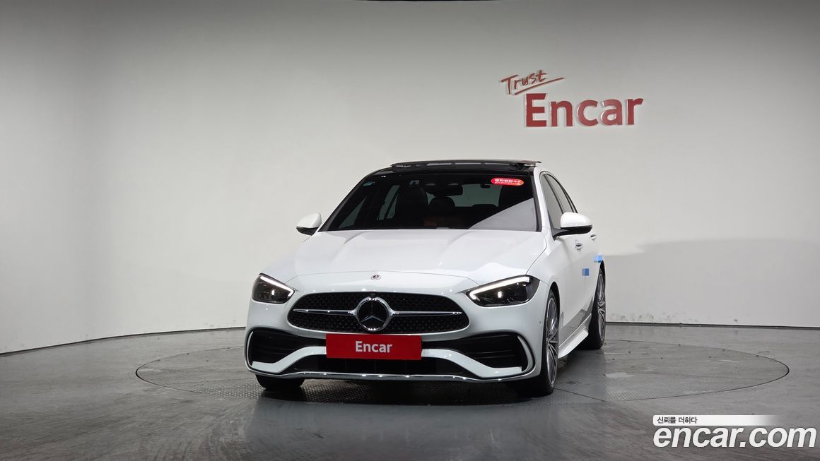Mercedes-Benz C-Class C300 4MATIC AMG Line, 2024