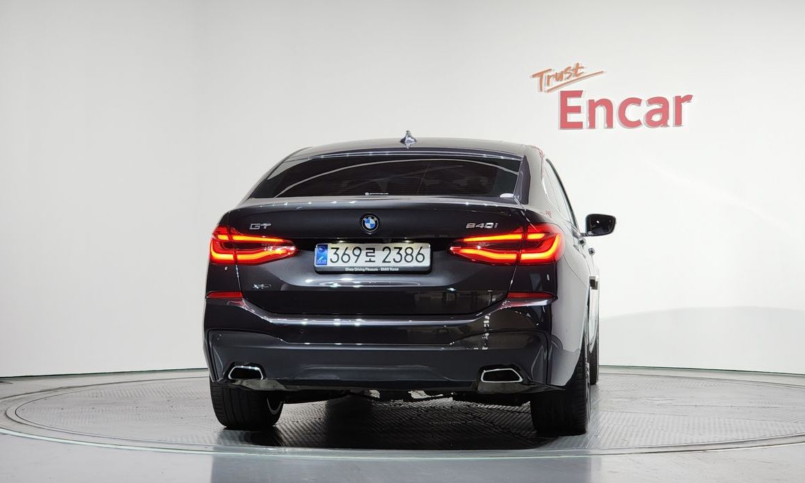 BMW Gran Turismo 640i xDrive M Sport, 2022