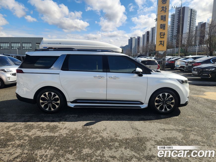 Kia Carnival 7-Seater Noblesse, 2023