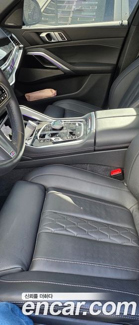 BMW X6 xDrive40i M Sport, 2025