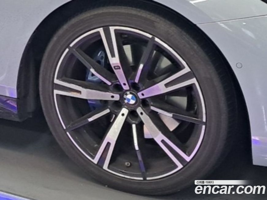 BMW 5-Series 530i xDrive M Sport, 2024