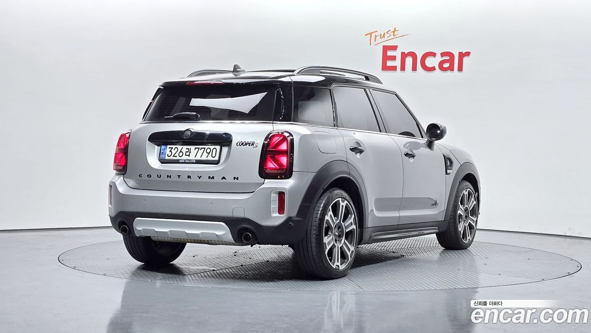 Mini Countryman ALL4 Classic Launch Pack, 2023