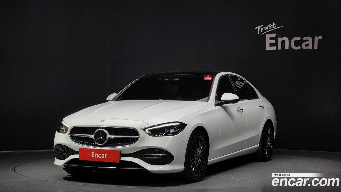 Mercedes-Benz C-Class C300 4MATIC Avantgarde, 2024