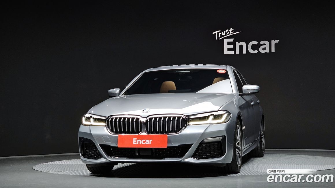 BMW 5-Series 520i M Sport, 2023