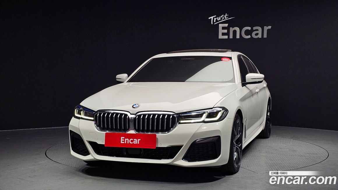 BMW 5-Series 530i M Sport Package, 2023