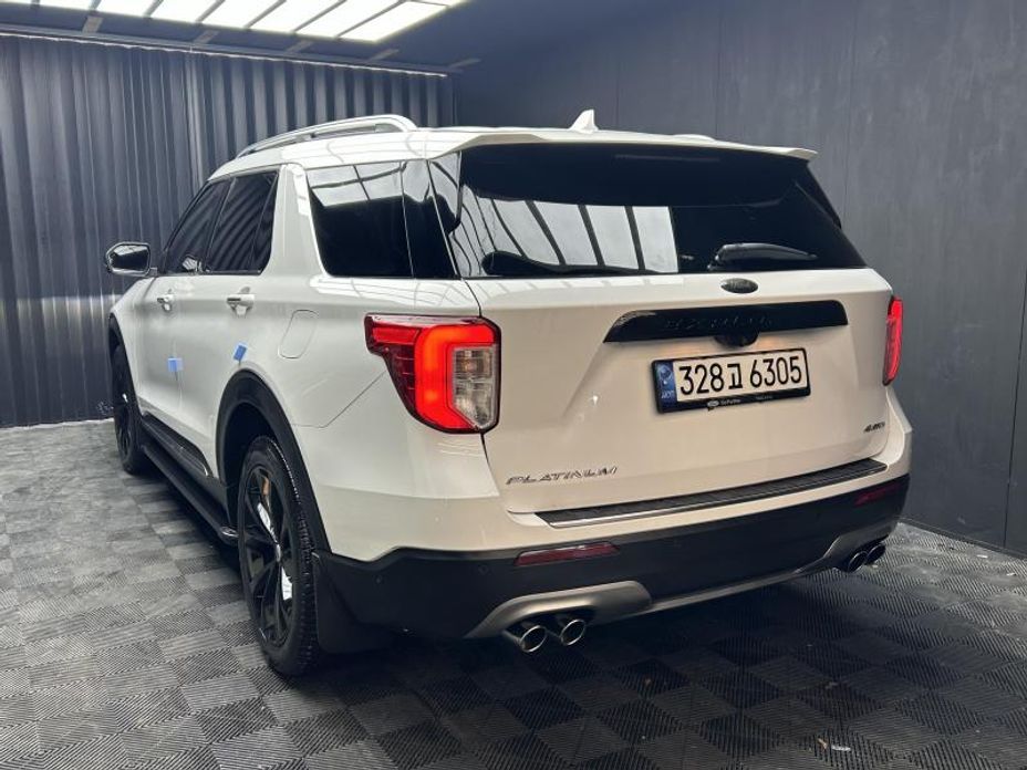 Ford Explorer 3.0 Platinum 4WD, 2022