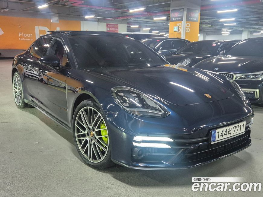 Porsche Panamera 2.9 AWD E-Hybrid Platinum Edition, 2023