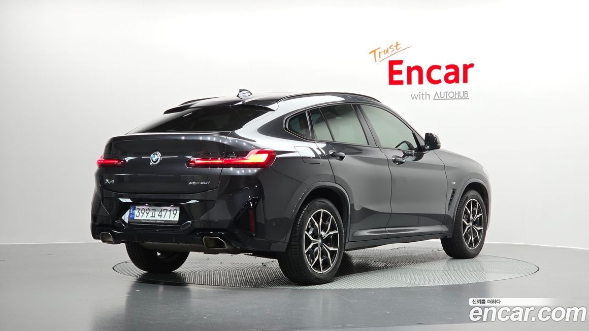 BMW X4 xDrive20i M Sport, 2022