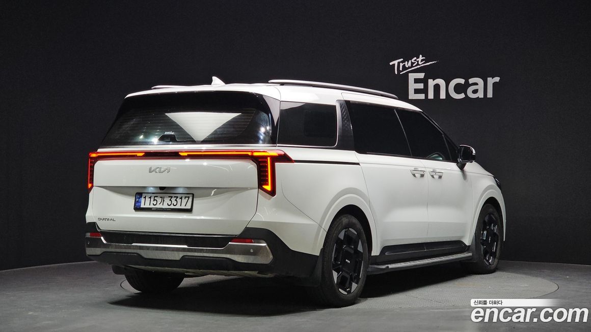 Kia Carnival 9-Seater Noblesse, 2025