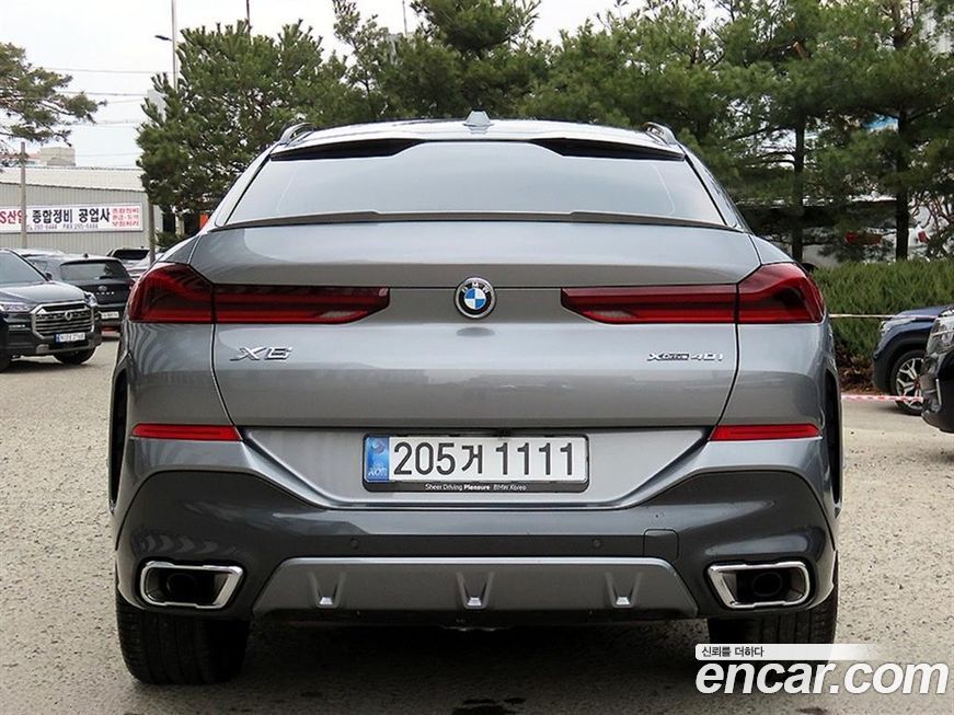 BMW X6 xDrive40i M Sport, 2025