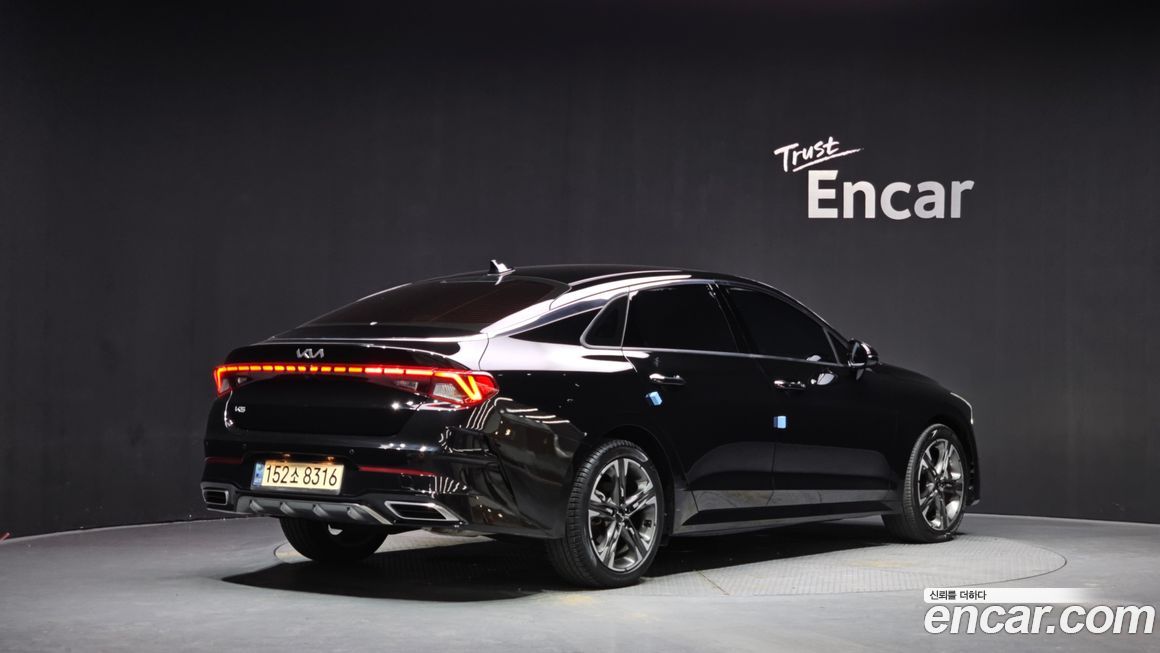 Kia K5 2.0, 2023