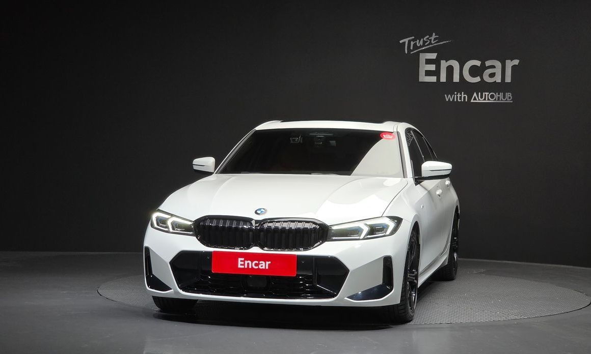 BMW 3-Series 320i M Sport, 2026