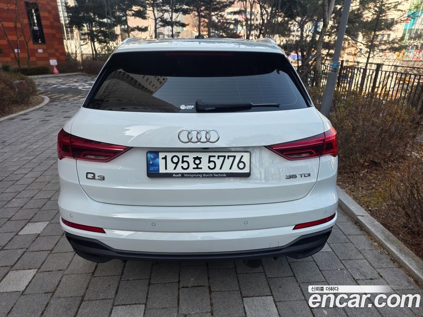 Audi Q3 35 TDI Premium, 2023