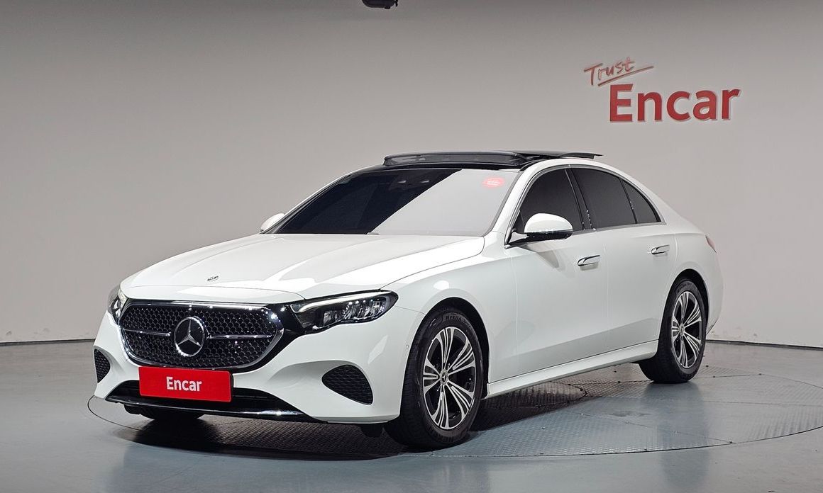 Mercedes-Benz E-Class E200 Avantgarde, 2024