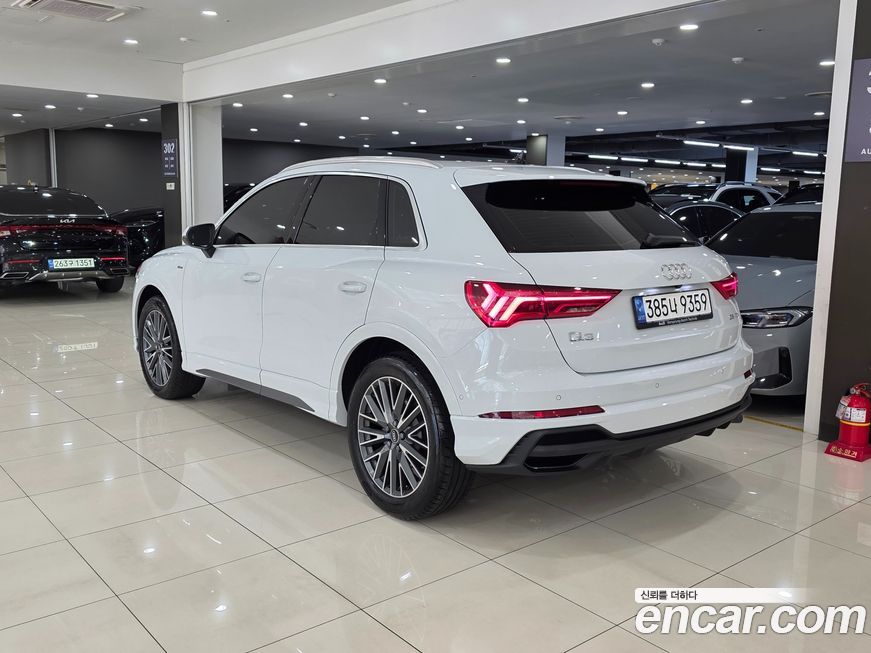 Audi Q3 35 TDI Premium, 2023