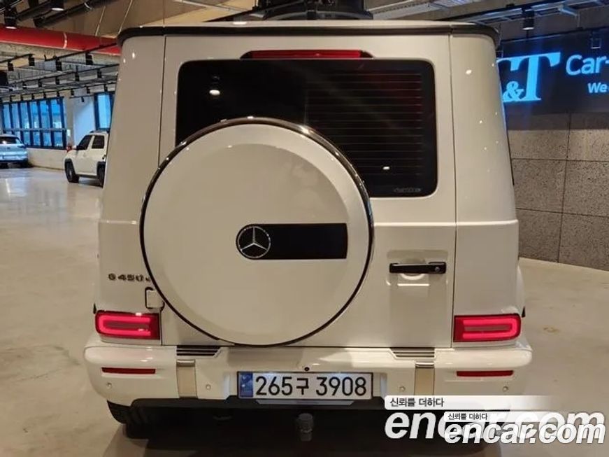 Mercedes-Benz G-Class G450d, 2025