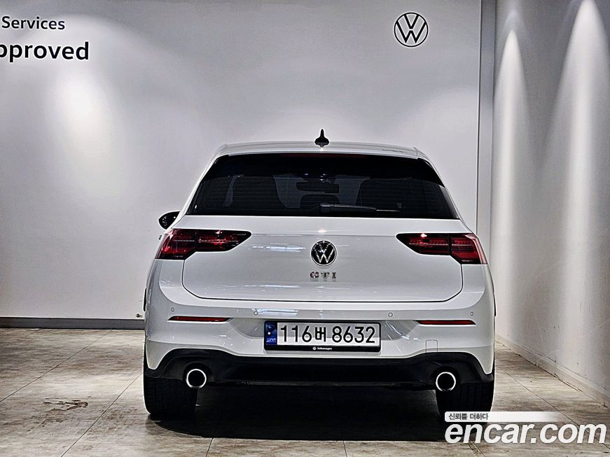 Volkswagen Golf 2.0 GTI, 2024