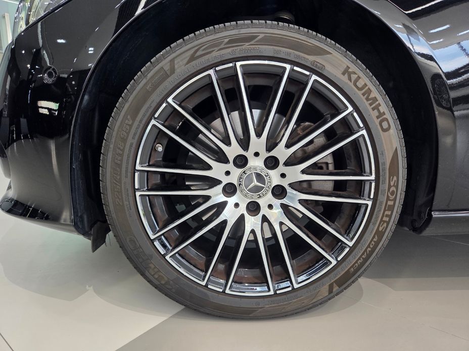 Mercedes-Benz C-Class C200 Avantgarde, 2024