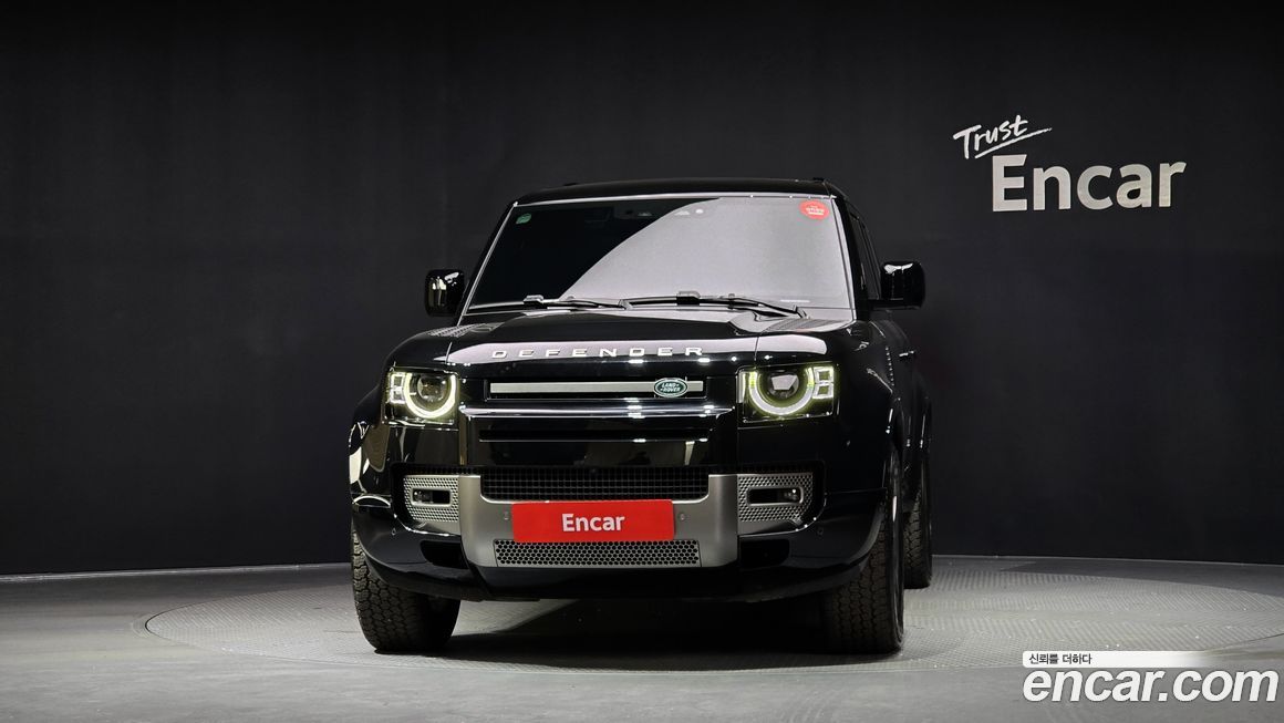 Land Rover Defender 130 P400 X-Dynamic HSE, 2025