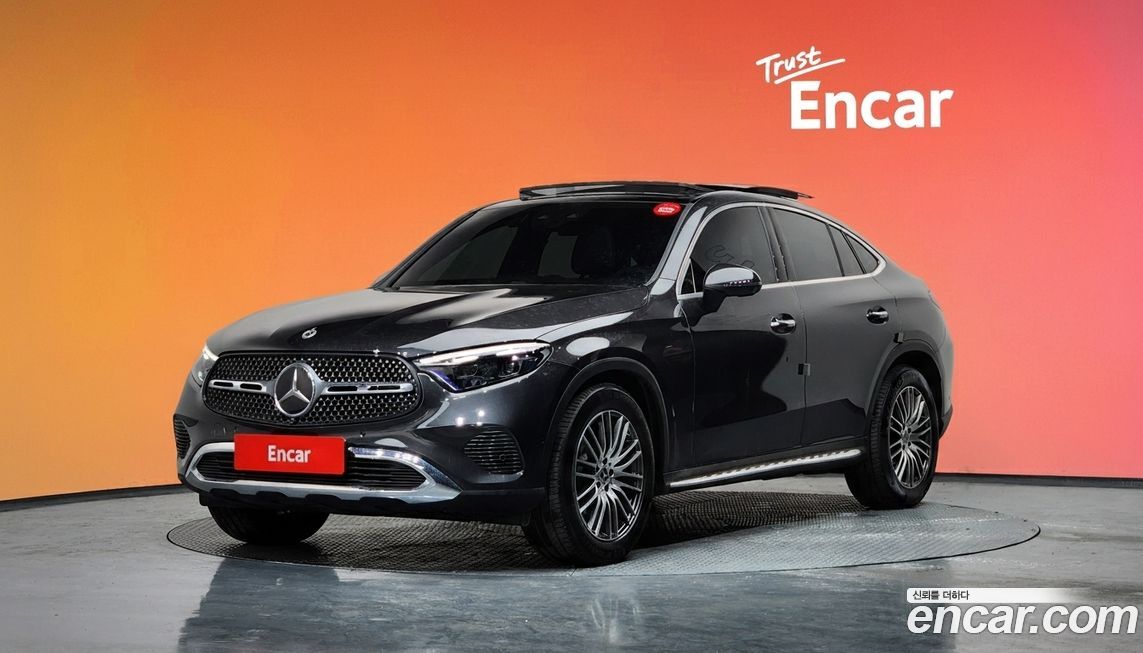 Mercedes-Benz GLC-Class GLC300 4MATIC Avnatgarde Coupe, 2025