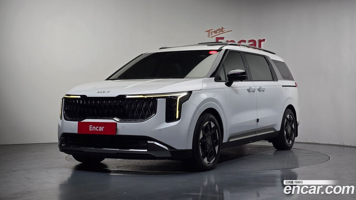 Kia Carnival 9-Seater Noblesse, 2024