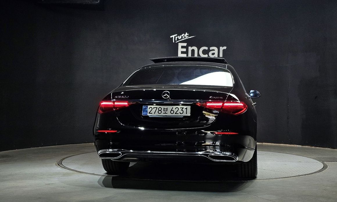 Mercedes-Benz S-Class S350 d 4MATIC, 2025