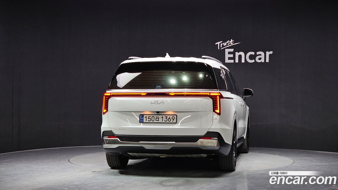 Kia Carnival 9-Seater Noblesse, 2025