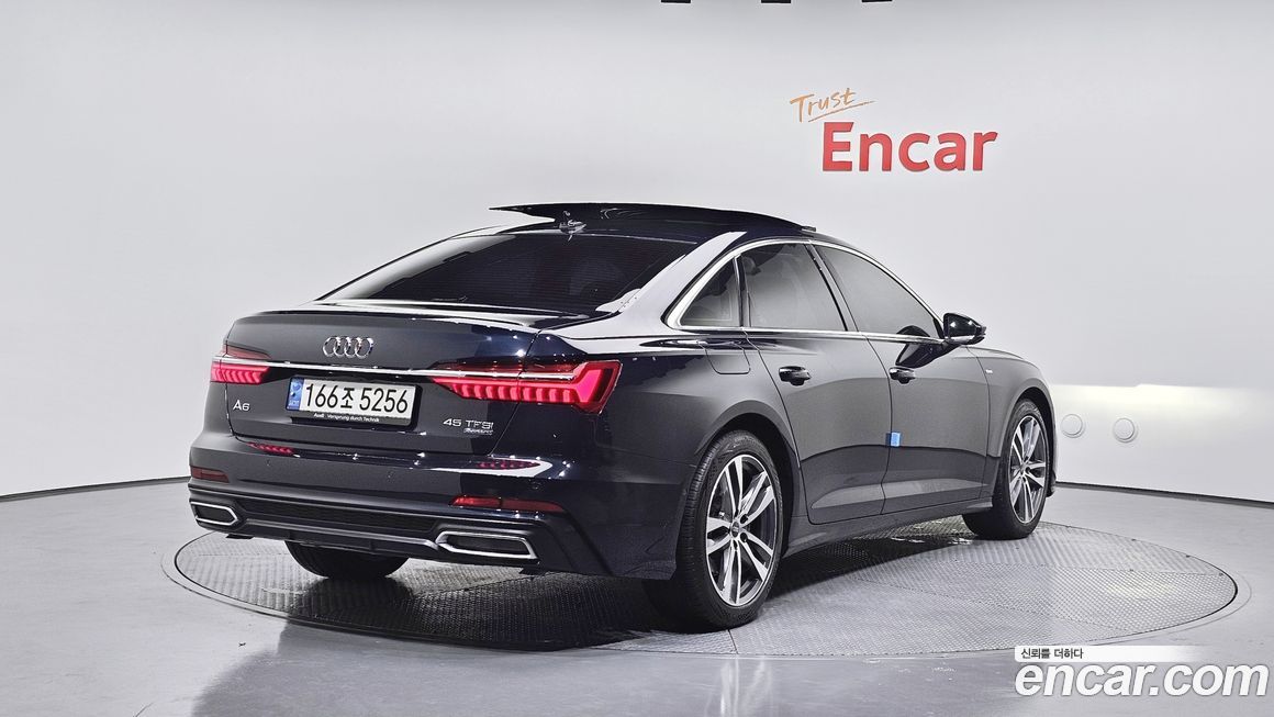 Audi A6 45 TFSI Quattro Premium, 2022