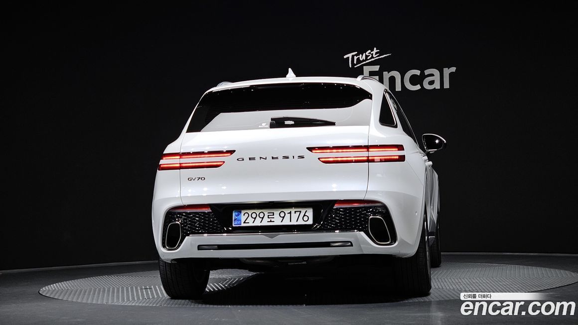 Genesis GV70 2.5T Gasoline 2WD, 2024