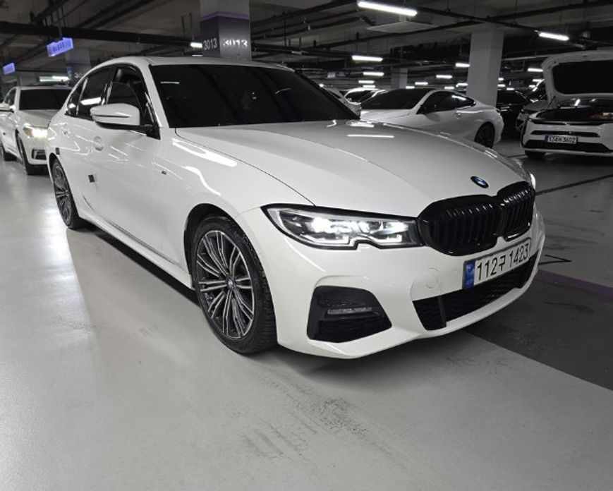 BMW 3-Series 320i M Sport, 2022