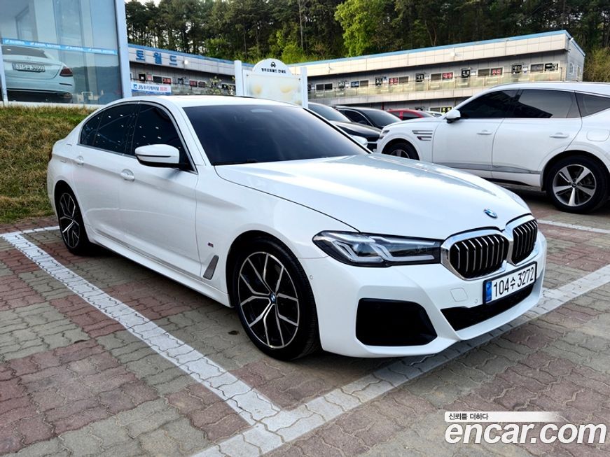 BMW 5-Series 530i M Sport Package, 2022