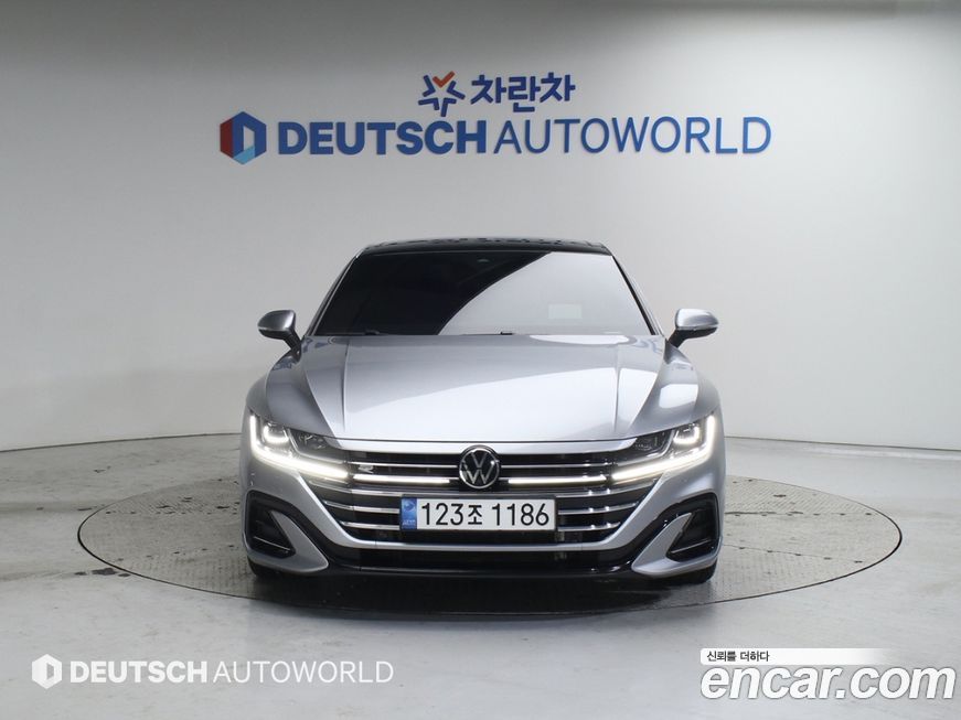 Volkswagen Arteon 2.0 TDI R-LIINE 4Motion, 2022