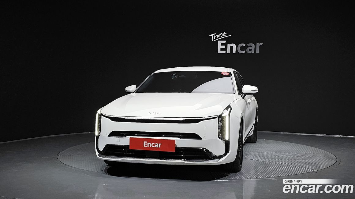 Kia K8 2.5 Gasoline 2WD, 2025