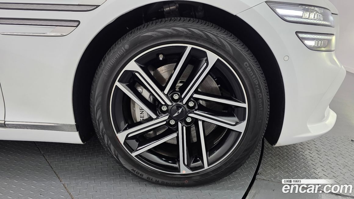 Genesis G80 Gasoline 2.5 Turbo AWD, 2026