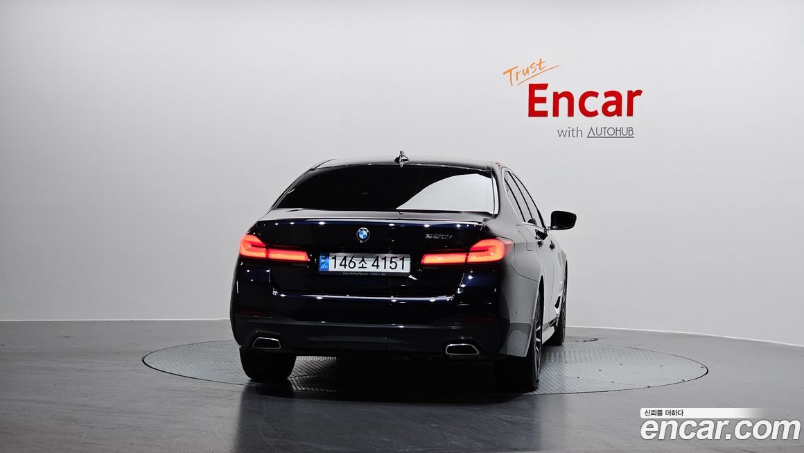 BMW 5-Series 520i M Sport, 2022