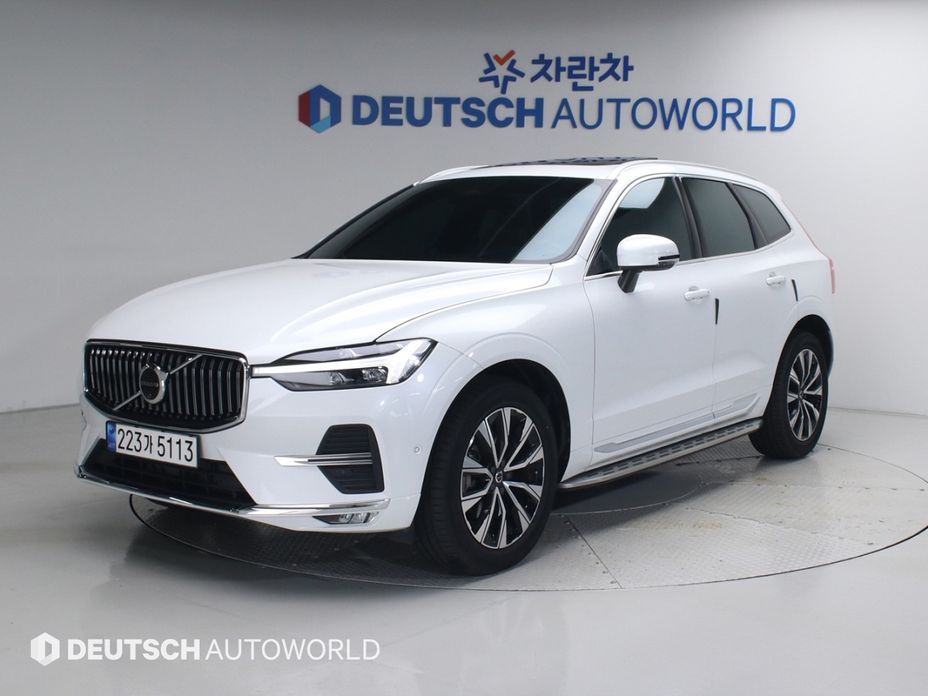 Volvo XC60 B5 Ultimate Bright, 2023