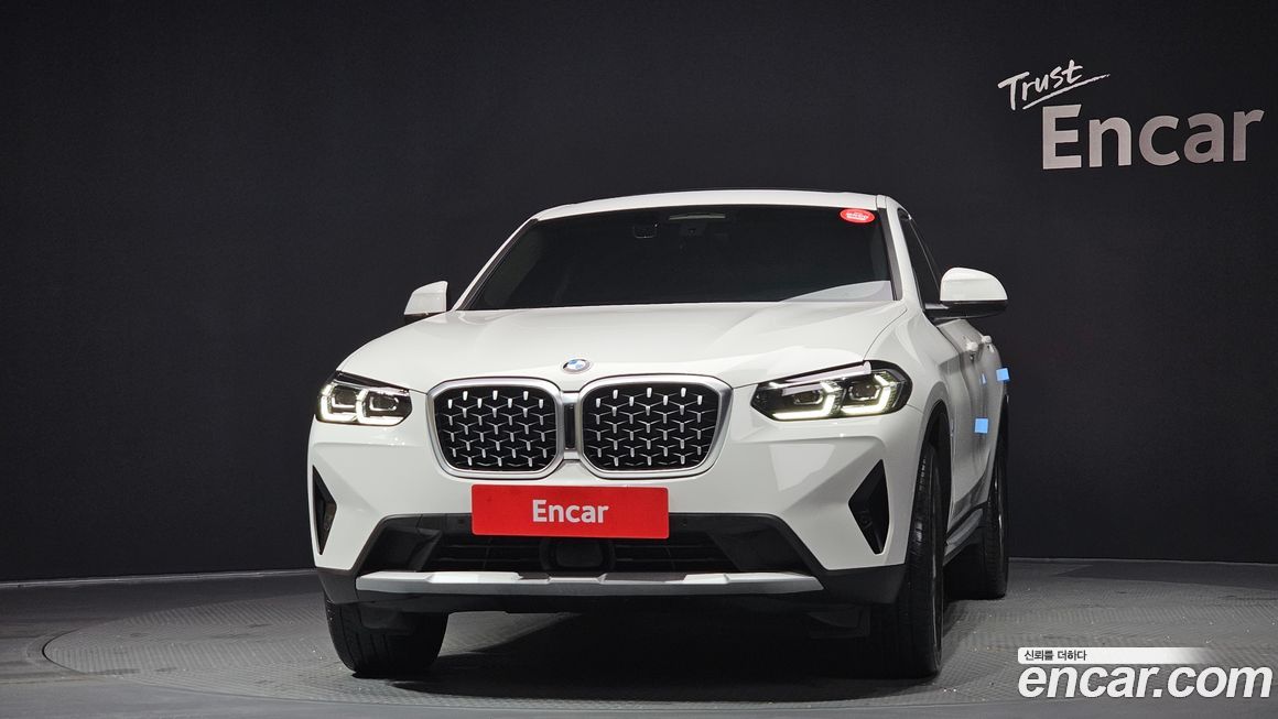 BMW X4 xDrive20i xLine, 2022