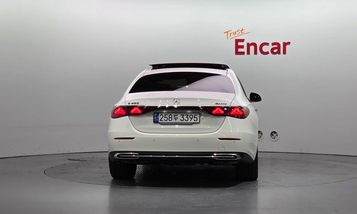 Mercedes-Benz E-Class E450 4MATIC, 2024