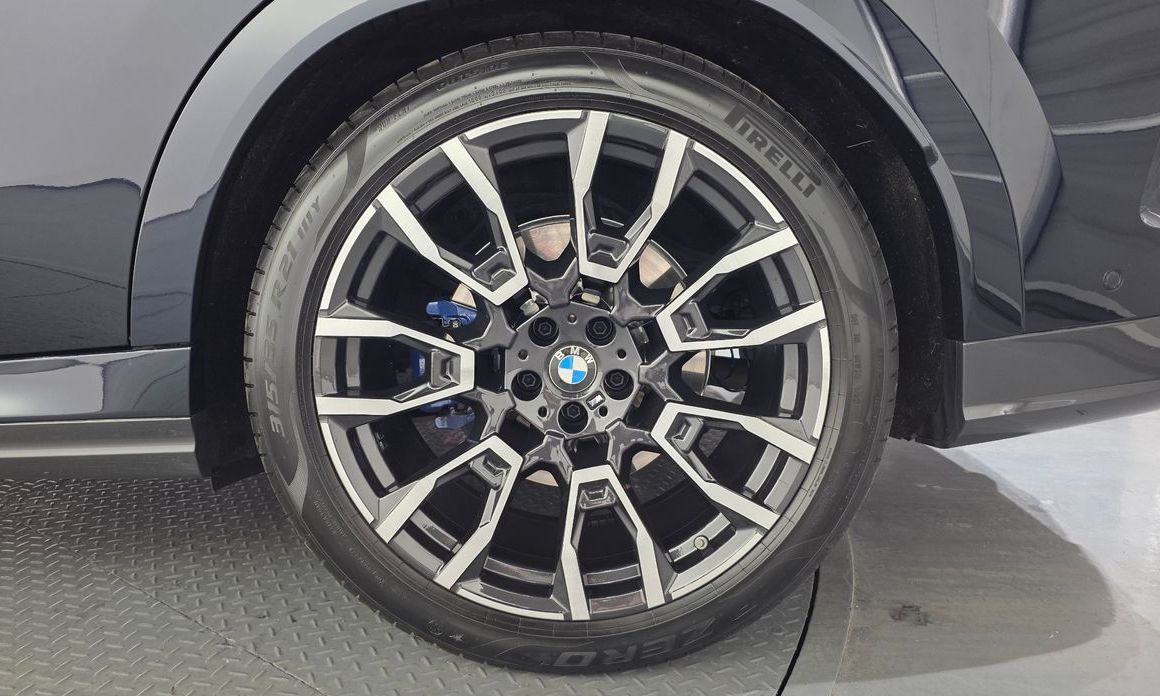 BMW X6 xDrive40i M Sport, 2024