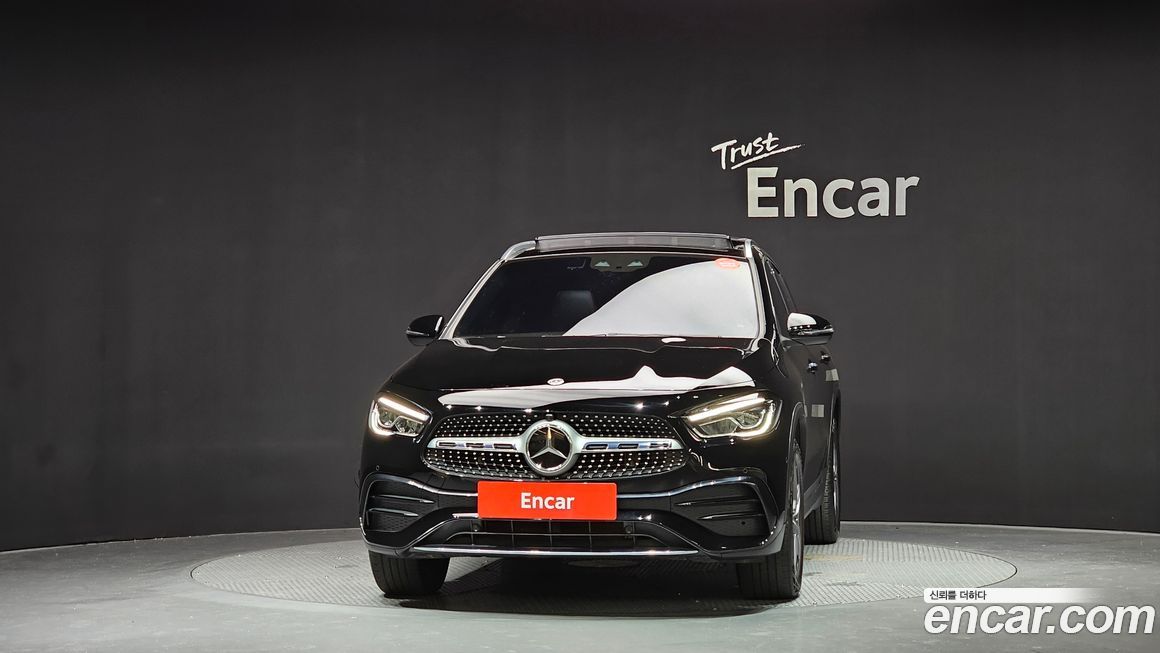 Mercedes-Benz GLA-Class GLA250 4MATIC, 2023