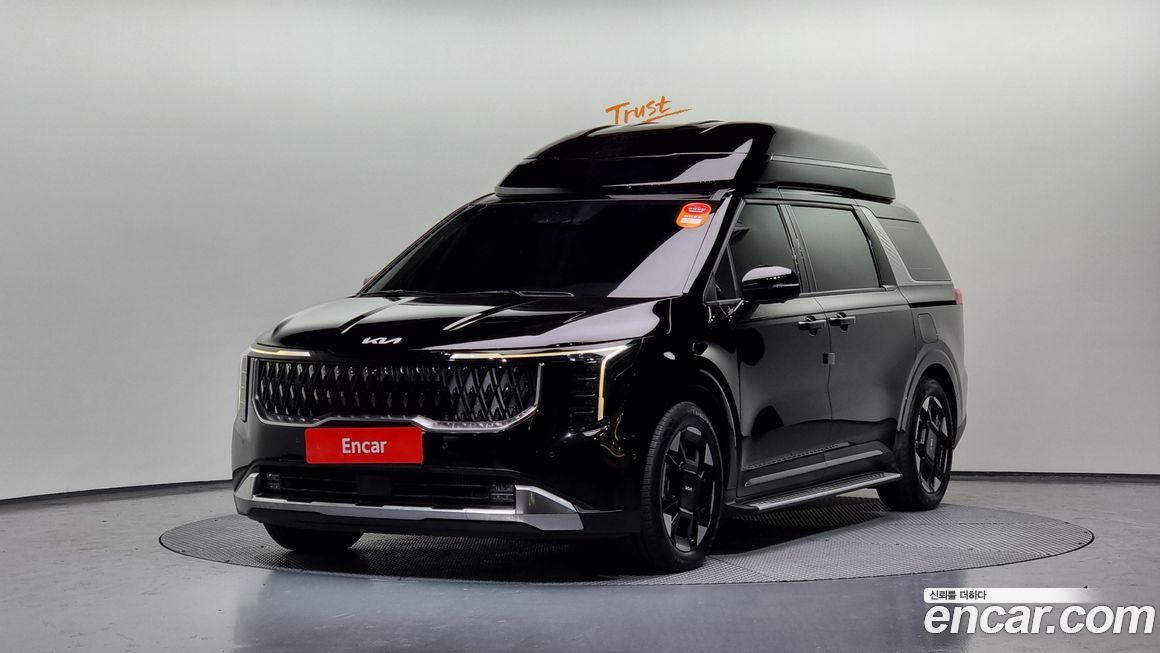 Kia Carnival 9-Seater Hi Limousine, 2024