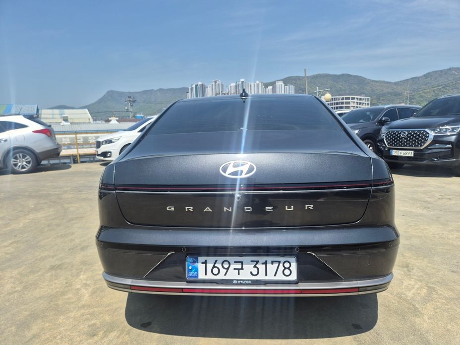 Hyundai Grandeur 2,5 Gasoline 2WD, 2025