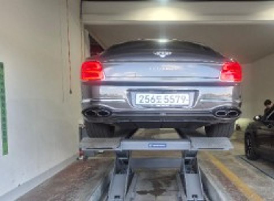 Bentley Flying Spur 4.0, 2022
