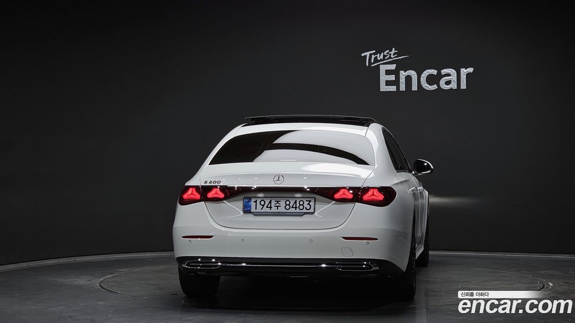 Mercedes-Benz E-Class E200 Avantgarde, 2025